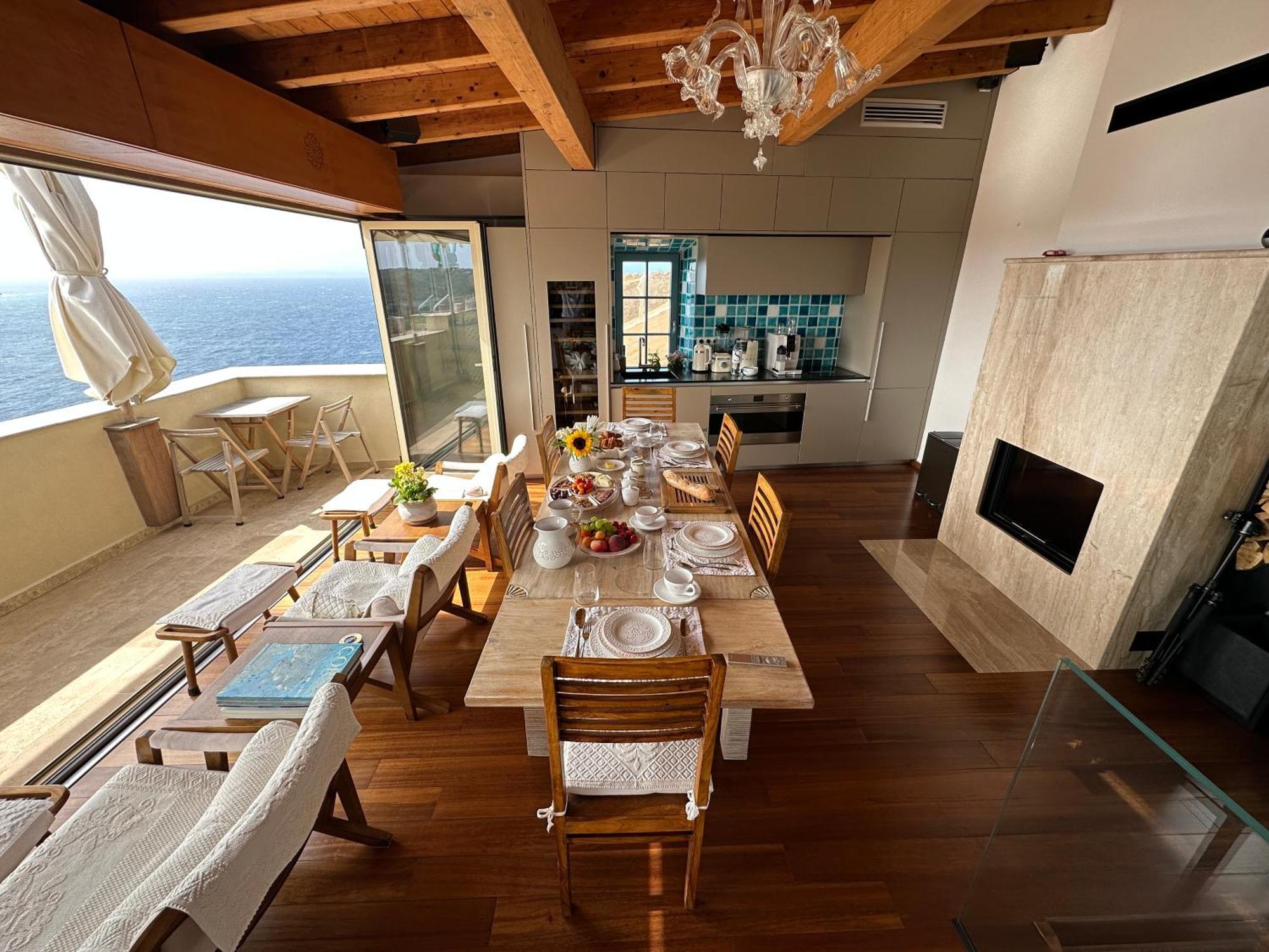 Entre Ciel Et Mer Hotel Бонифачо Екстериор снимка