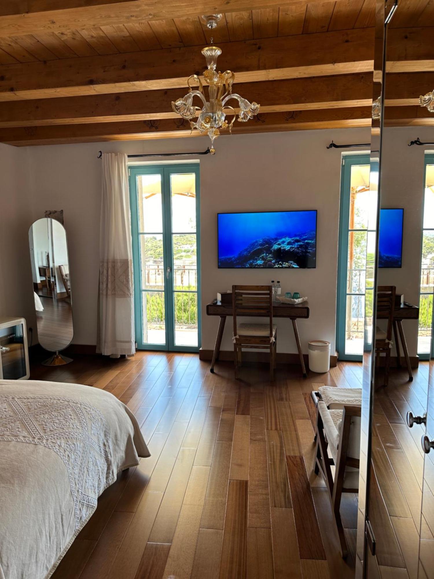 Entre Ciel Et Mer Hotel Бонифачо Екстериор снимка